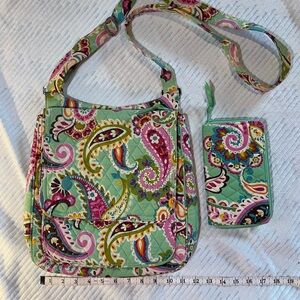 Like New Vera Bradley Crossbody with wallet. Barely used.